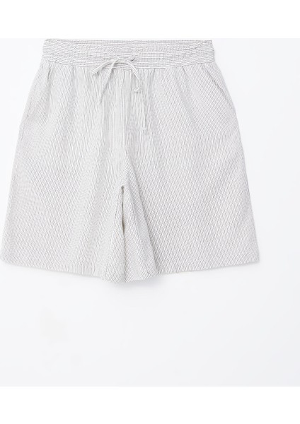 Yeni Sezon Beli Lastikli Keten Karışımlı Kadın Şort indirimleri