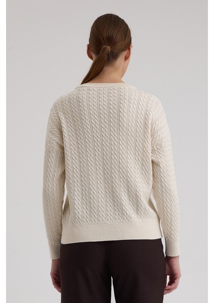 Kayık Yaka Selanik ve Saç Örgü Salaç Kazak