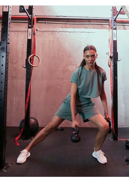 Yeni Sezon Kadın Beli Lastikli Düz Şort