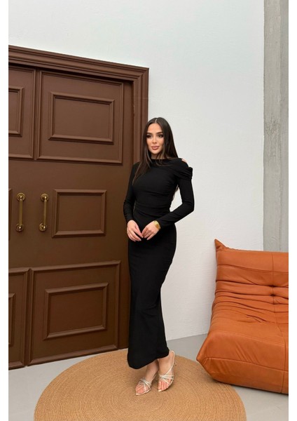 Kadın Drapeli Uzun Kollu Omuz Detaylı Uzun Elbise