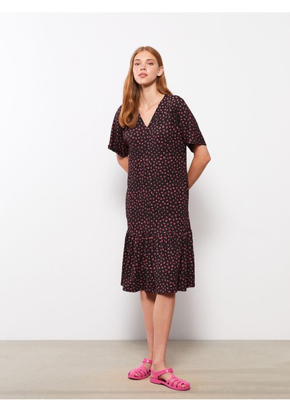 Yeni Sezon V Yaka Desenli Kısa Kollu Elbise fiyatları