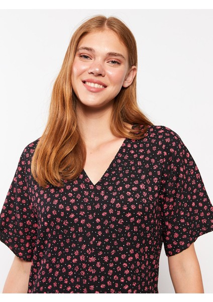 Yeni Sezon V Yaka Desenli Kısa Kollu Elbise modelleri