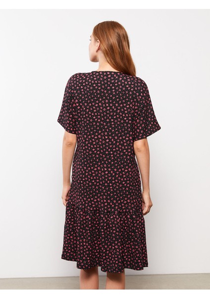 Yeni Sezon V Yaka Desenli Kısa Kollu Elbise indirimleri