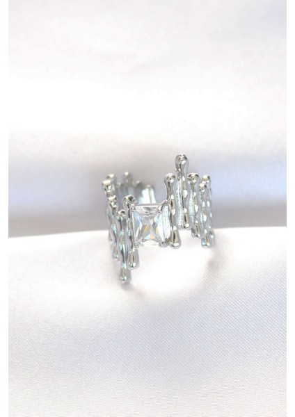 Silver Renk Tırtıklı Kalın Baget Taş Tasarım Ayarlanabilir Yüzük - Lisinya