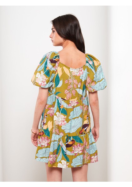 Yeni Sezon Kare Yaka Desenli Kısa Kollu Elbise indirimleri