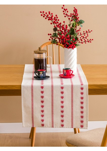 Yeni Sezon Kalp Nakışlı Runner 45X150 cm fiyatları