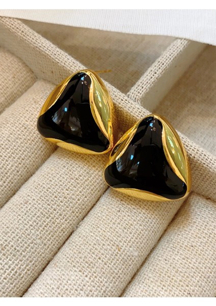 Siyah Taş Detaylı Üçgen Formlu Altın Renk Küpe fiyatları