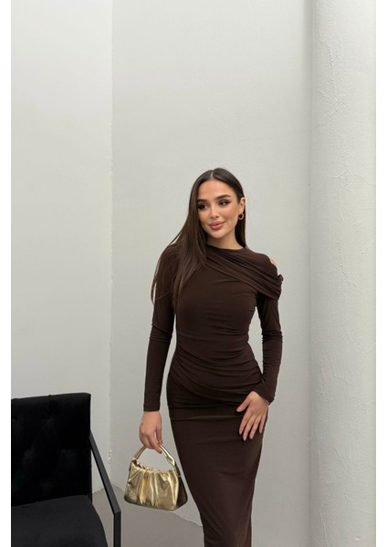 Kadın Drapeli Uzun Kollu Omuz Detaylı Uzun Elbise