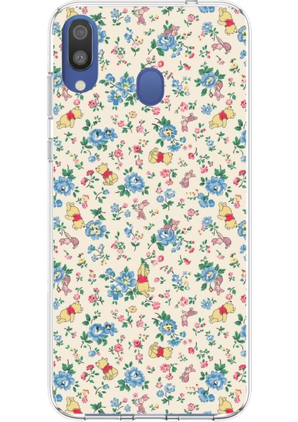 Samsung Galaxy M20 Uyumlu Ayı Winnie Pooh ve Çiçekler Baskılı Silikon Kılıf