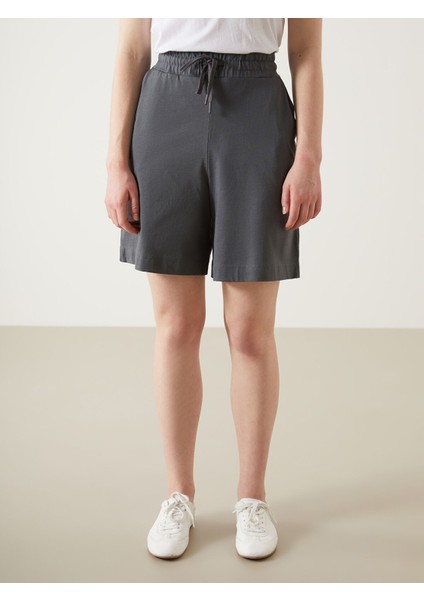 Yeni Sezon Kadın Beli Lastikli Düz Şort fiyatları