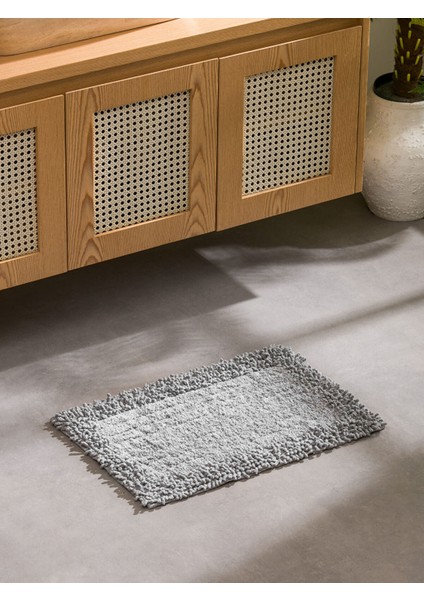 Yeni Sezon Tomurcuk Desenli Banyo Paspası 40X60 cm