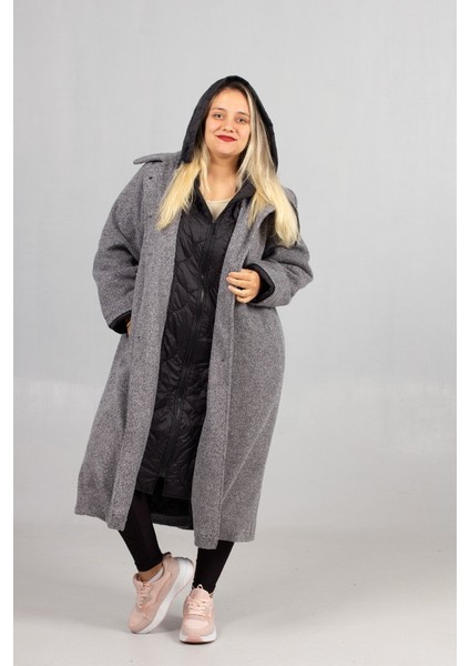 Gri Kaşe Kaban – Içi Kapitone, Kapşonlu ve Çıkarılabilir Kapüşon fırsatları