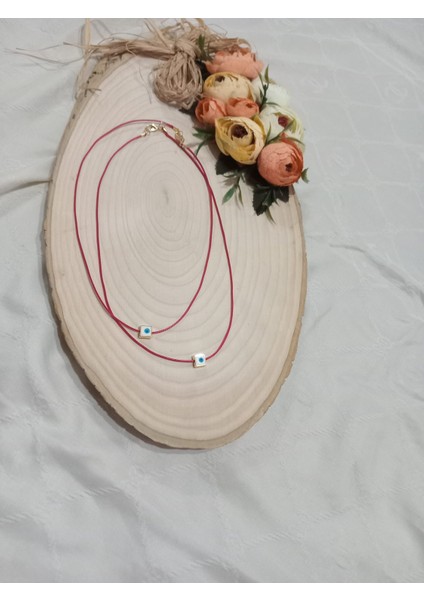 Kırmızı Deri Ipli Arkadaş Kolye fırsatları