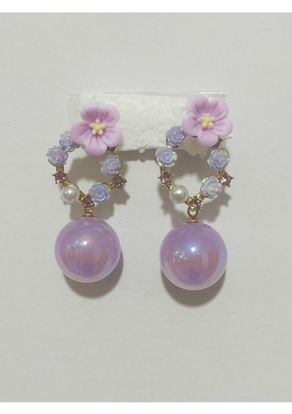 Çiçekli Incili ve Taş Detaylı Küpe – Zarif ve Romantik Tasarım fiyatları