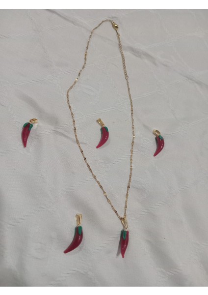 Biber Uçlu Çelik Kolye fiyatları