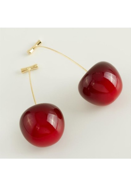 Kırmızı Kiraz Tasarımlı Modern Küpe modelleri