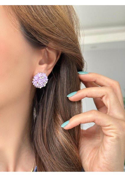 Mor Çiçekli Taş Detaylı Küpe – Zarif ve Gösterişli Tasarım modelleri