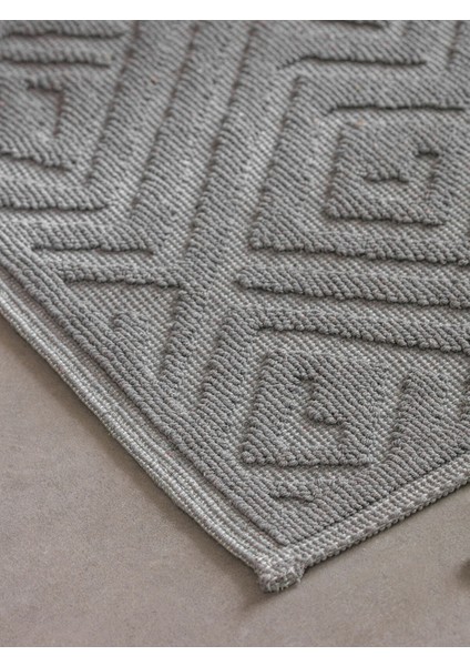 Yeni Sezon Desenli Banyo Paspası 2'li fiyatları