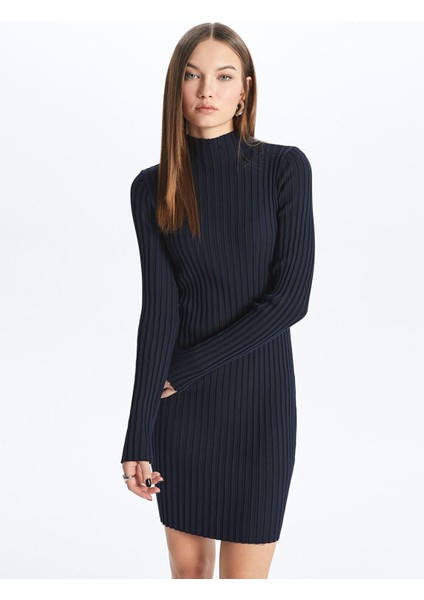 Yeni Sezon Dik Yaka Düz Uzun Kollu Elbise fiyatları