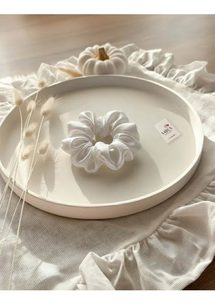 Çocuk Saten Toka - Beyaz İnci – Tekli Lüks Lastik Model Scrunchie fiyatları