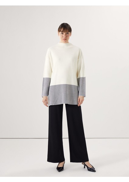 Yeni Sezon Dik Yaka Desenli Uzun Kollu Kadın Triko Tunik fiyatları