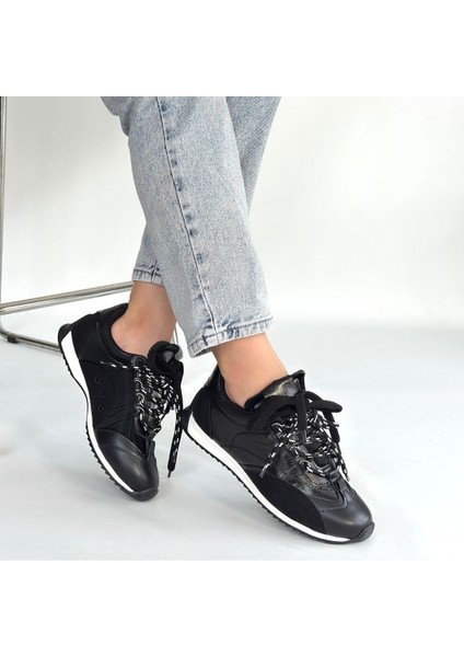 Ranu Siyah Cilt Paraşüt Detaylı Bağcıklı Spor Ayakkabı - Lisinya fırsatları