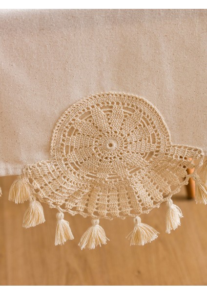 Yeni Sezon Dantel ve Püskül Detaylı Runner 45X150 cm modelleri