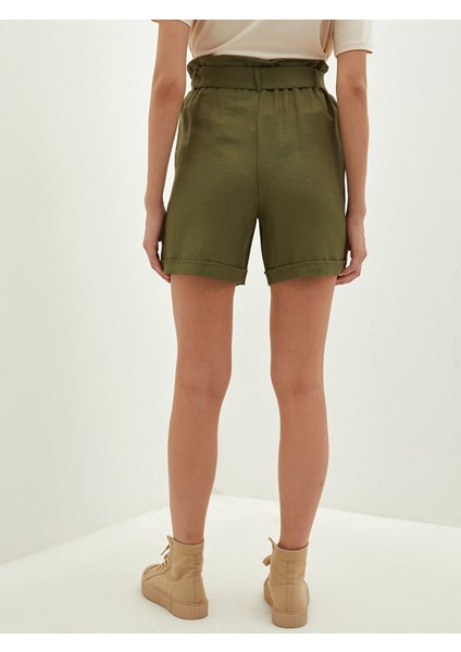 Yeni Sezon Beli Lastikli Kemerli Cep Detaylı Kadın Şort indirimleri