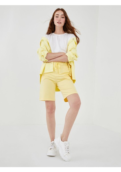 Yeni Sezon Beli Lastikli Düz Cep Detaylı Pamuklu Kadın Bermuda Şort modelleri