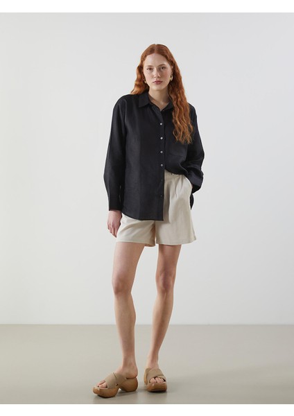 Yeni Sezon Standart Fit Keten Karışımlı Kadın Şort