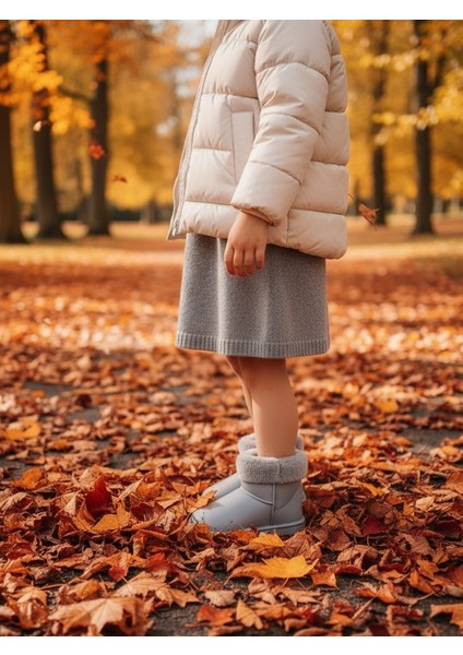 Su Geçirmez Plastik Içi Komple Kürklü Yağmur Çizmesi Ev Botu Ug fiyatları