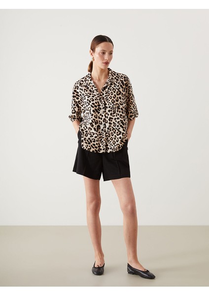 Yeni Sezon Loose Fit Keten Karışımlı Kadın Şort