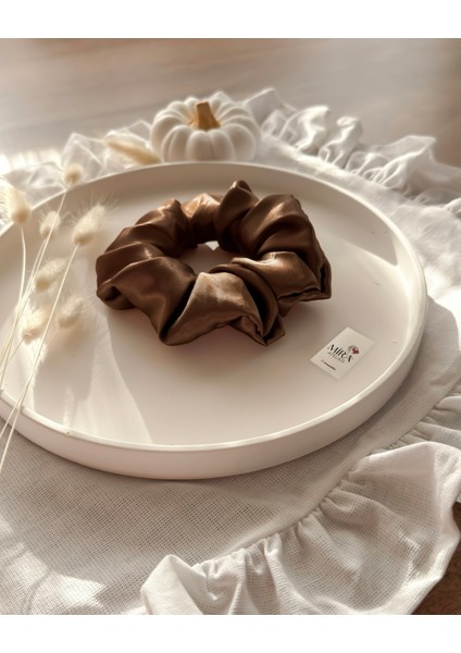 Kadın Saten Toka - Kahve Rüyası – Tekli Lüks Lastik Model Scrunchie fiyatları
