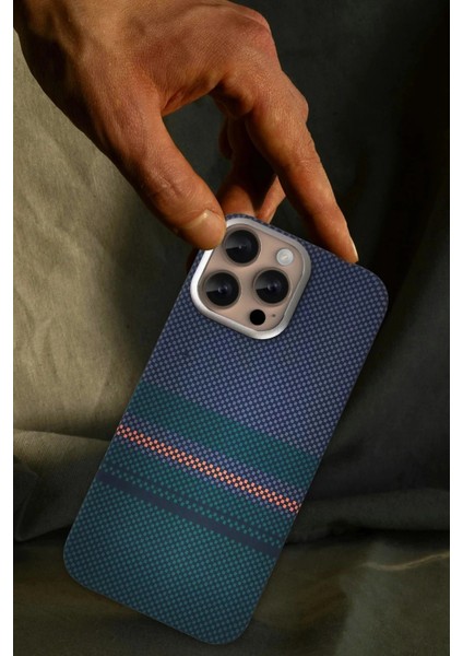 iPhone 16 Pro Besa Magsafe Kapak - Desert