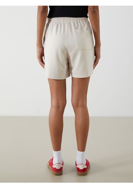 Yeni Sezon Beli Lastikli Kadın Şort fırsatları