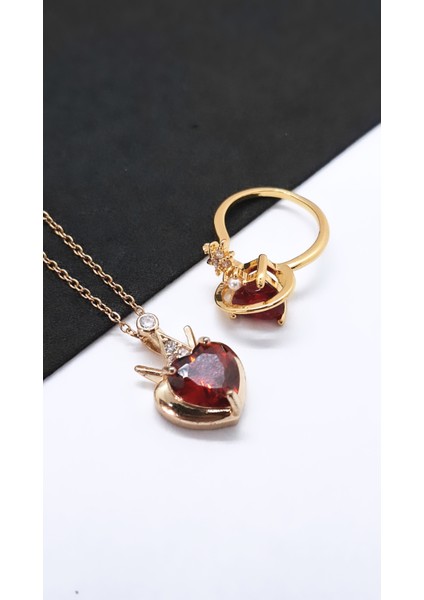 Özel Kadife Kutusunda Çelik Set