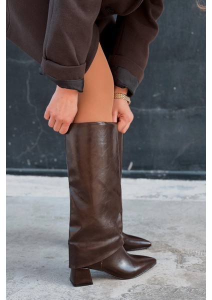 Jasmir Kadın Topuklu Çizme Acıkahve Parlak Deri