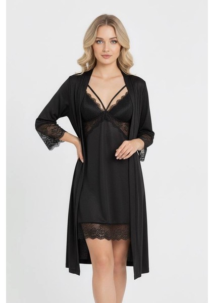 Kadın Siyah Jakarlı Dantel Detaylı Premium Gecelik & Sabahlık Takımı – Özel Kutulu fırsatları