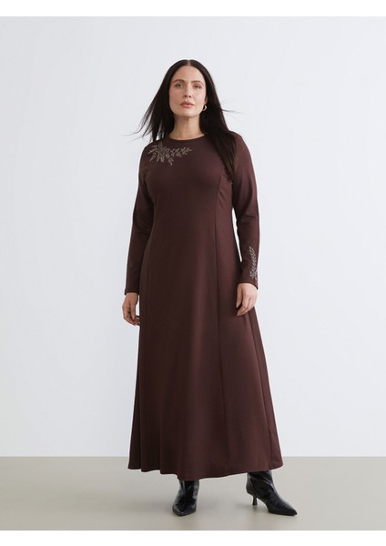 Yeni Sezon Bisiklet Yaka A Kesim Çiçek Nakışlı Elbise