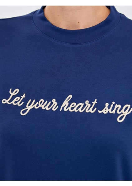 Yeni Sezon Bisiklet Yaka Nakışlı Kadın Tunik modelleri