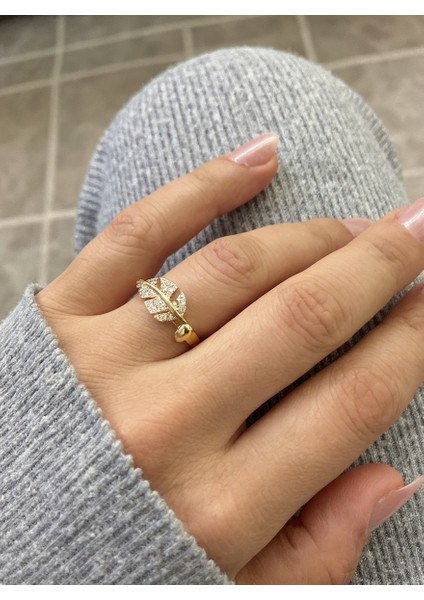 Ayarlanabilir Çelik Taşlı Yaprak Form Yüzük – Gold Renk / Eden Leaf Collection