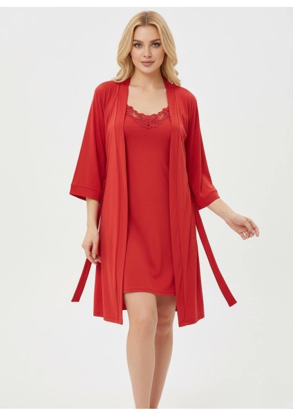 Dantel Detaylı Mikro Penye Gecelik & Sabahlık Seti – Yumuşak Dokulu, Şık ve Rahat