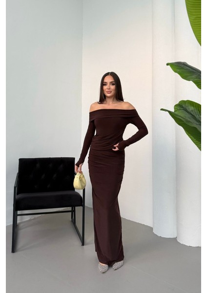 Kadın Drapeli Uzun Kollu Modonna Yaka Parmak Geçirmeli Büzgülü Detaylı Elbise fiyatları