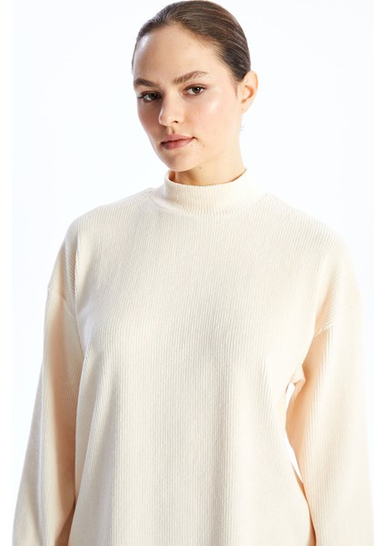 Yeni Sezon Yarım Balıkçı Yaka Düz Uzun Kollu Kadın Kadife Tunik