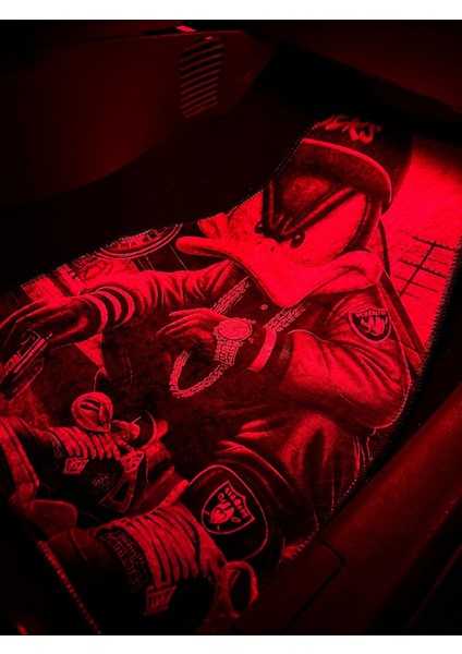 Gangster Tarzlı Daffy Duck (Bad Duck) Desenli Lüks Dijital Baskı Dekor Paspas