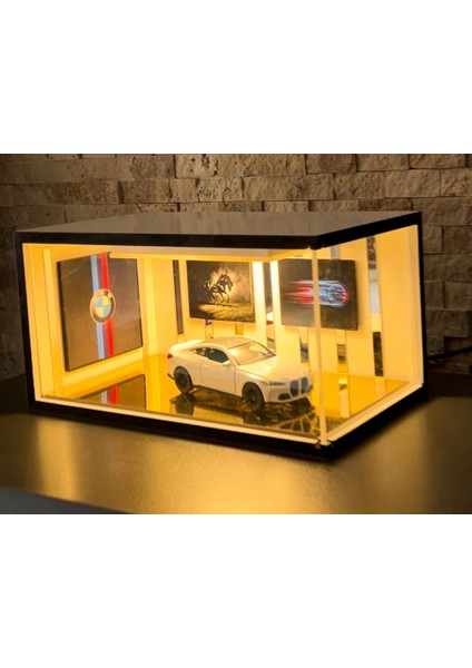 Garaj Seti 1:18 Bmw Temalı Dekoratif Araba ve Garaj Seti | Işıklı Vitrin Kutulu | Koleksiyonluk Model | Masaüstü Hediyelik Aksesuar