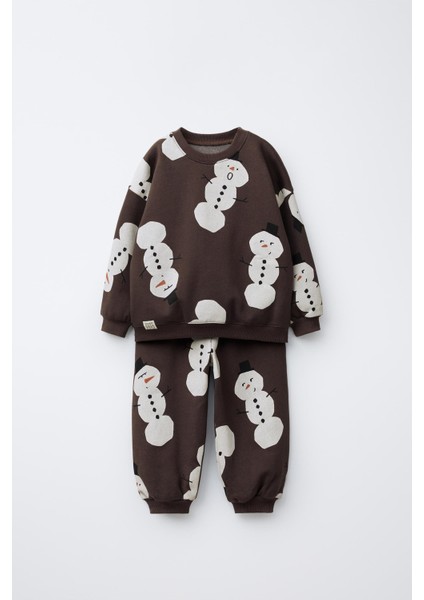 Erkek Çocuk Pamuklu Kahverengi Kardan Adam Desenli Sweatshirt & Eşofman Altı Takım fırsatları