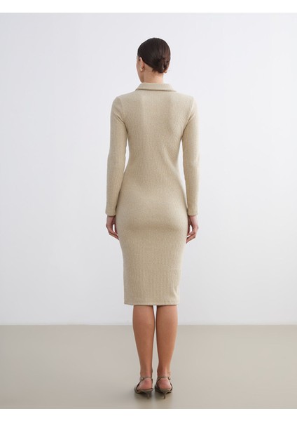 Yeni Sezon Gömlek Yaka Parlak Görünümlü Elbise fırsatları