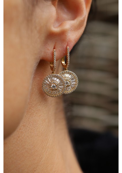 14 Ayar Altın Taşlı Trapez Küpe modelleri