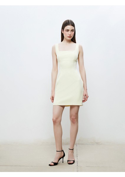 Yeni Sezon Kare Yaka Mini Elbise